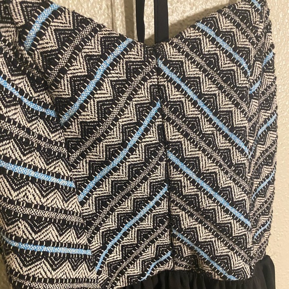 finn & clover Dress - Picture 3 of 4